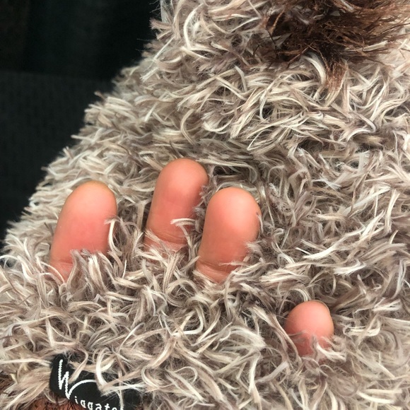 Furry Wiggat - Brown Bear Wiggat - Picture 5 of 5